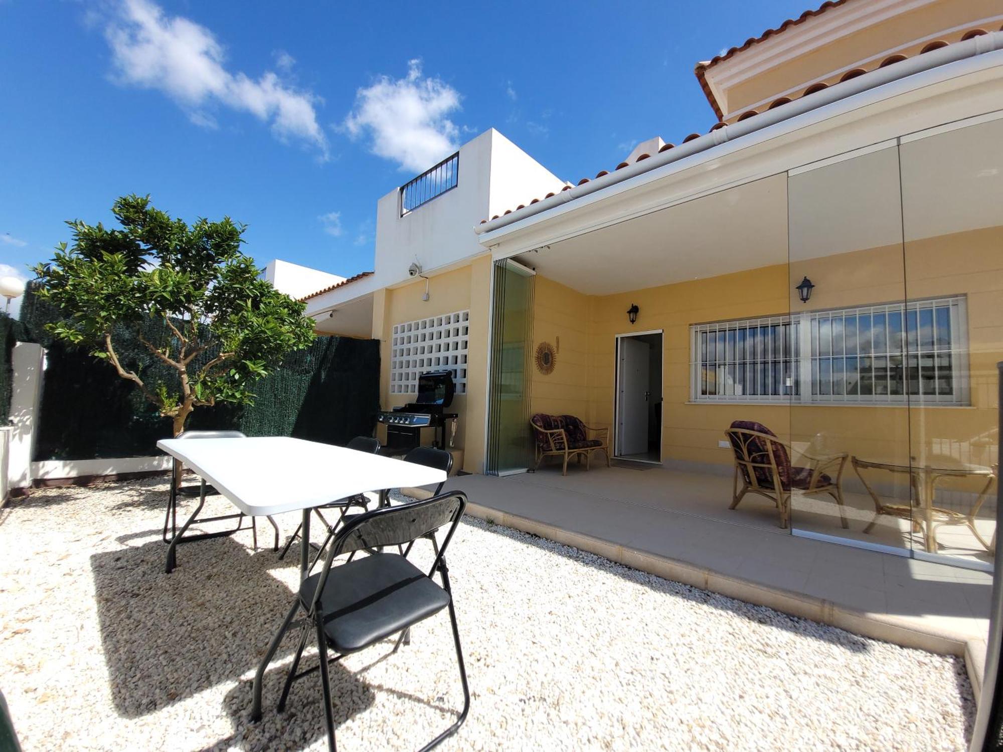 Chalet Adosado Acogedor Busot Alicante Eksteriør billede